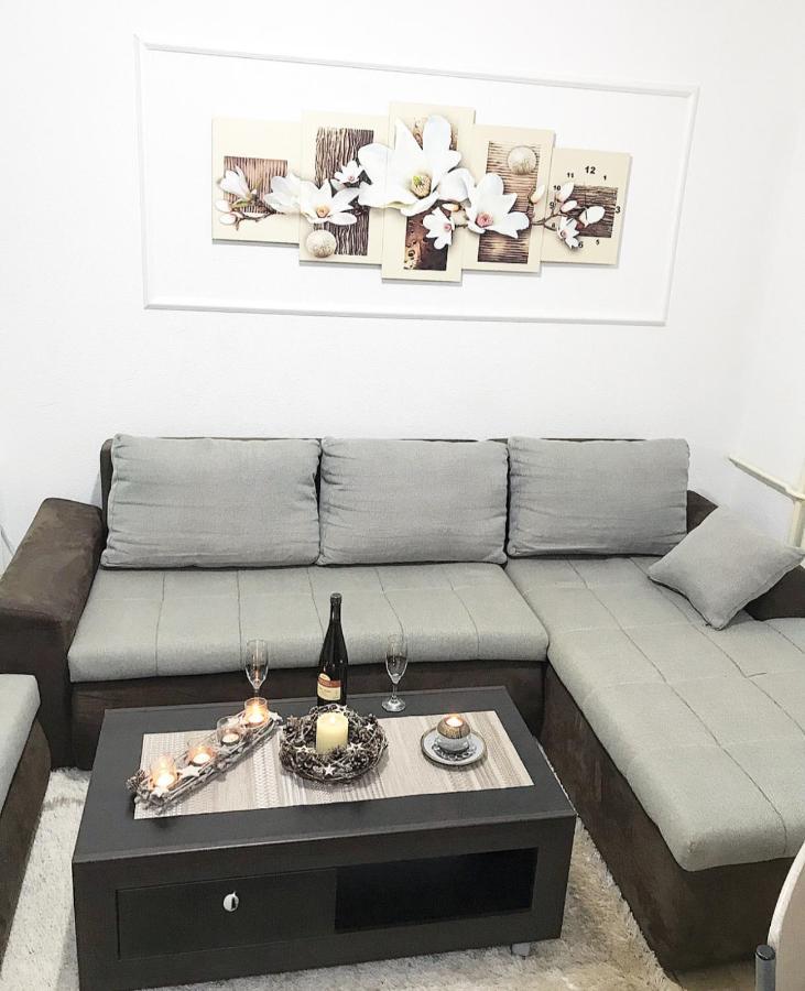 Apartman Dunja 普里耶多尔 外观 照片
